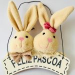Placa Casal Coelho Happy